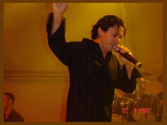 Roberto Cruz